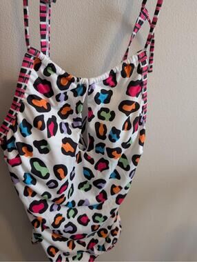 Cupshe Women's Large New W/ Tags One Piece Swimsuit Colorful Animal Print